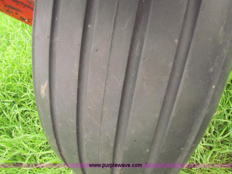 image for item N9047 Wil-Rich 2900MR 10 bottom plow