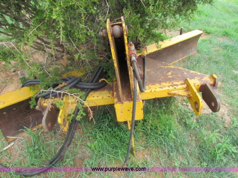 image for item N9049 Coontz 10' leveling blade