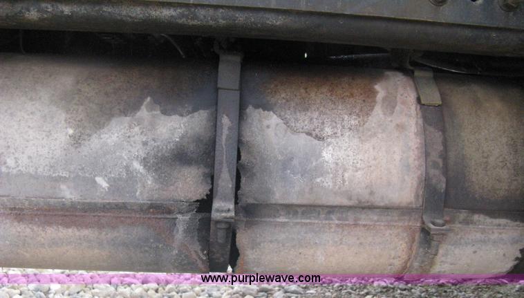 image for item A6151 1990 International 4700 dump truck