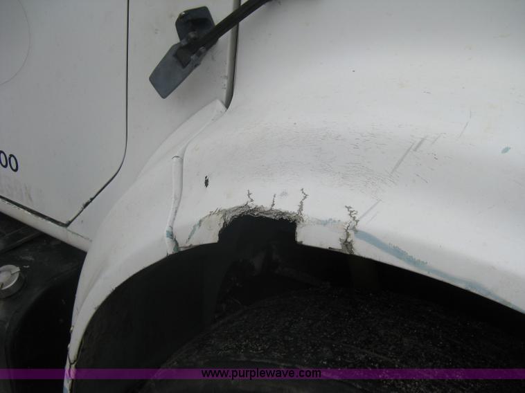 image for item A6151 1990 International 4700 dump truck