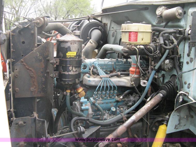 image for item A6151 1990 International 4700 dump truck