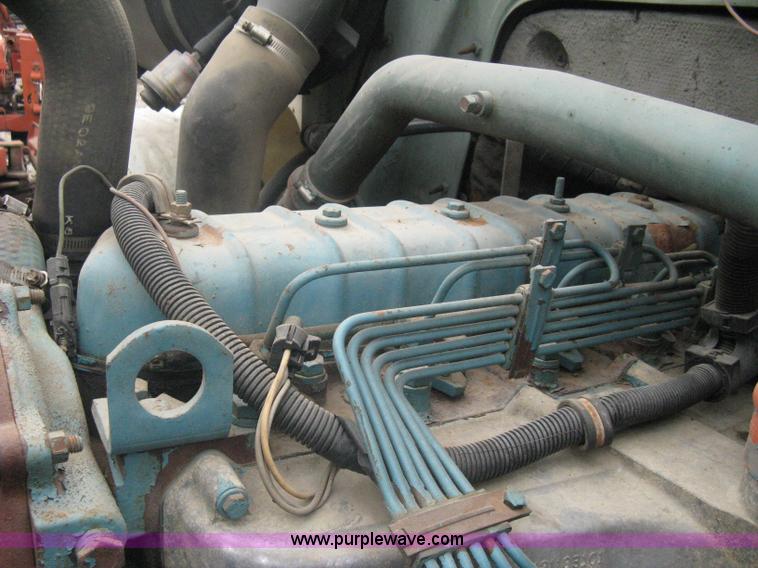 image for item A6151 1990 International 4700 dump truck