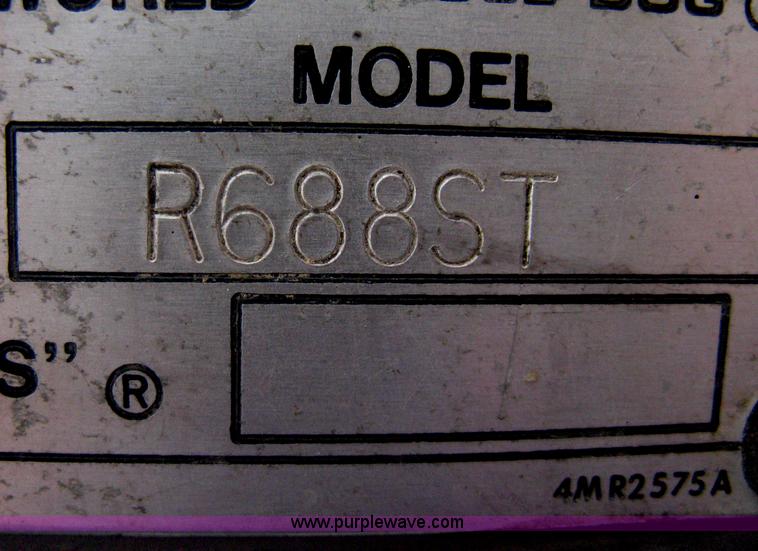 image for item A6153 1989 Mack R688ST tandem axle roll off truck