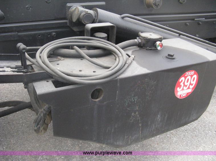 image for item A6153 1989 Mack R688ST tandem axle roll off truck