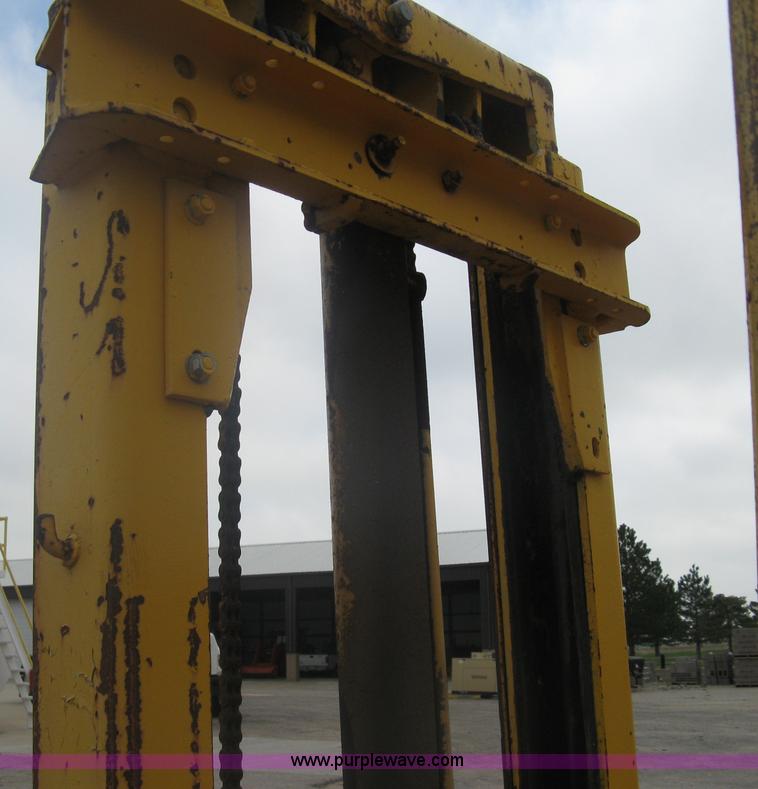 image for item A6159 Massey-Ferguson MF204 forklift