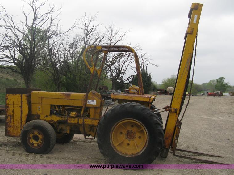 image for item A6163 Harlo P forklift