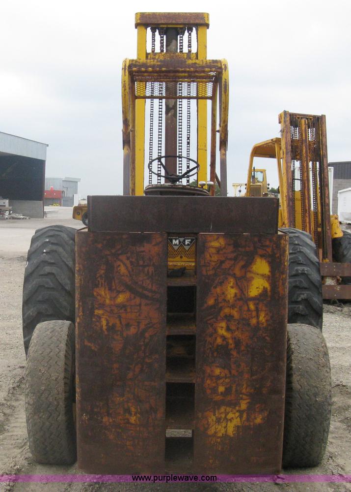 image for item A6163 Harlo P forklift