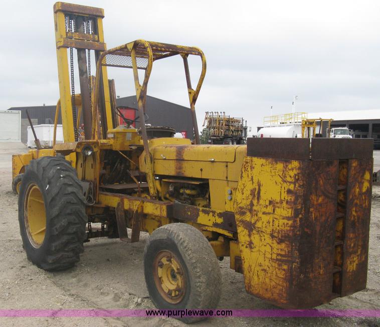 image for item A6163 Harlo P forklift