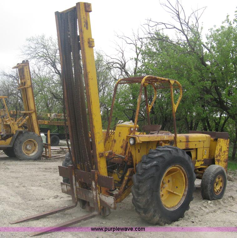 image for item A6163 Harlo P forklift