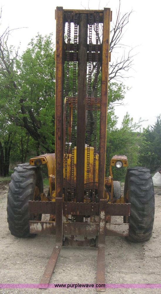 image for item A6163 Harlo P forklift