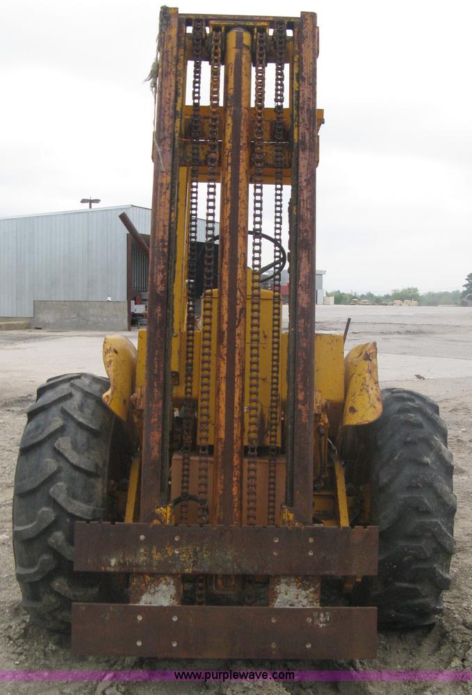 image for item A6165 Massey-Ferguson 40G forklift