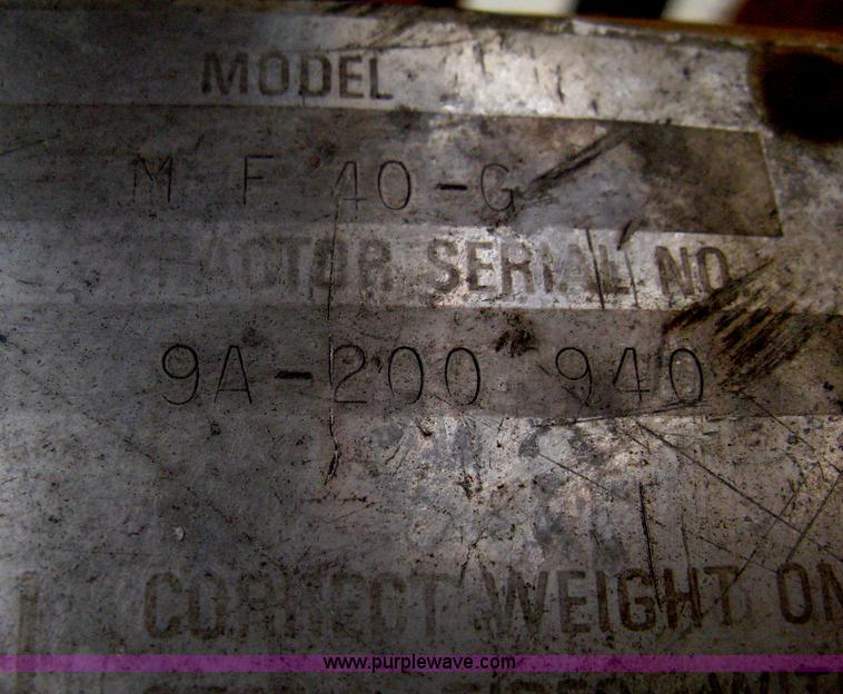 image for item A6165 Massey-Ferguson 40G forklift