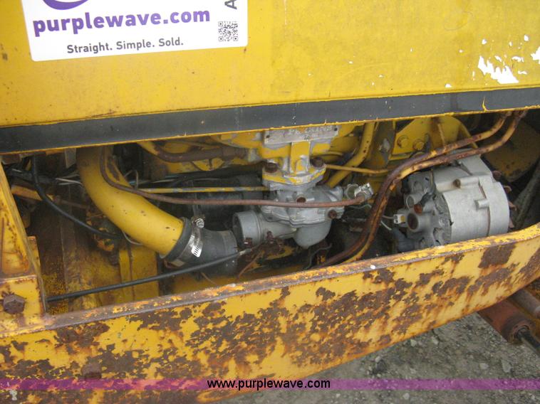 image for item A6165 Massey-Ferguson 40G forklift