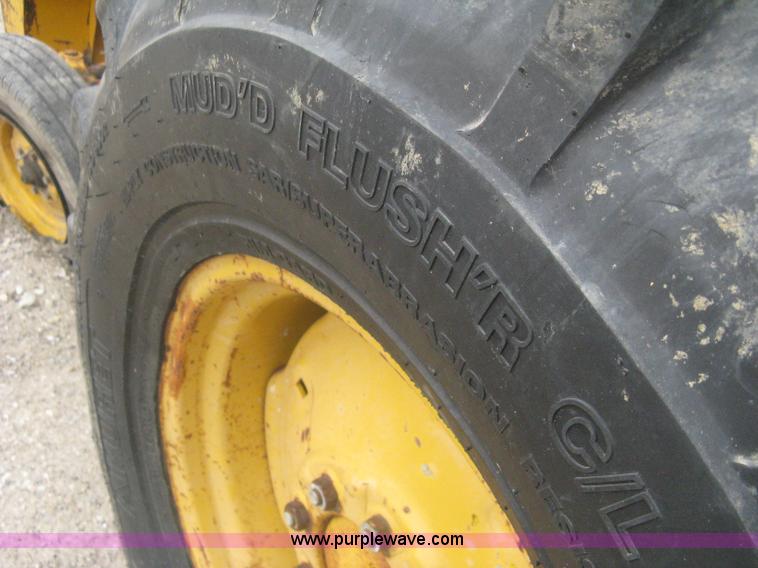 image for item A6165 Massey-Ferguson 40G forklift