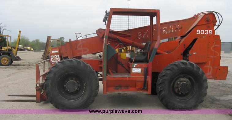 image for item A6176 SkyTrak 9038 telehandler