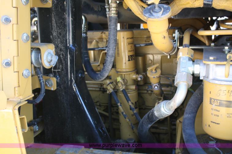 image for item A6777 2002 Caterpillar 953C track loader