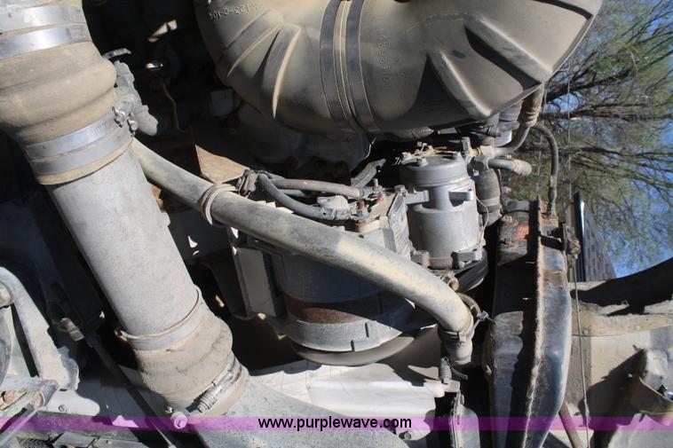 image for item A6778 1988 Kenworth T600 dump truck