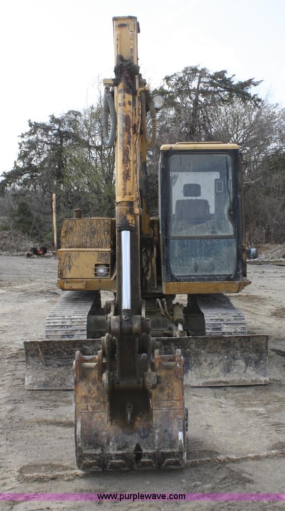image for item A6790 1993 Caterpillar E70B mini excavator