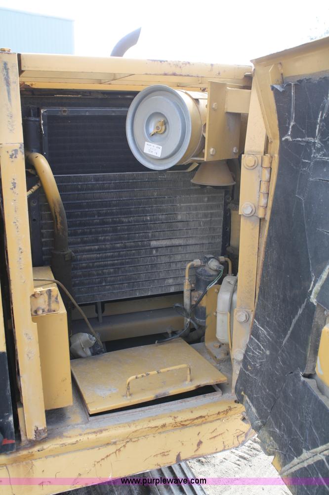 image for item A6790 1993 Caterpillar E70B mini excavator