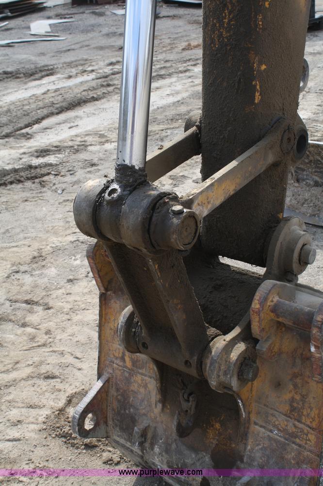 image for item A6790 1993 Caterpillar E70B mini excavator