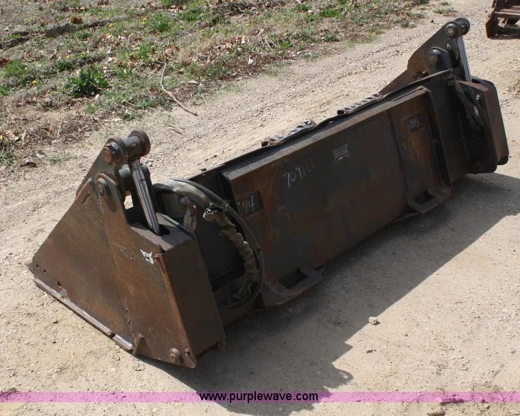 Bobcat 74" combo skid steer bucket in Lawrence, KS Item A6798 sold