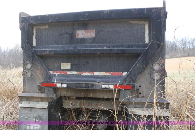 image for item A6802 2000 Travis 26' end dump trailer