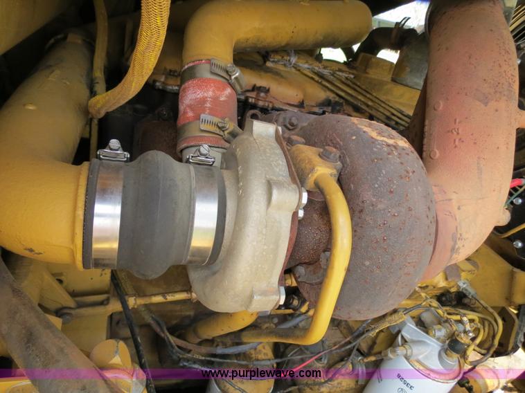 image for item B2277 1982 Caterpillar 953 track loader