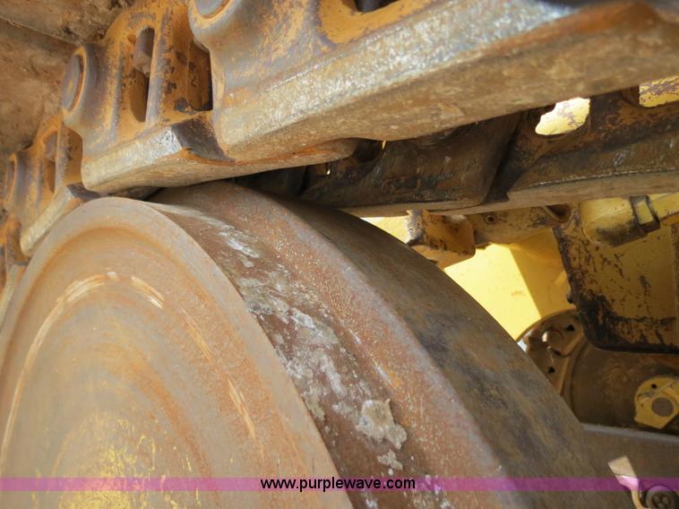 image for item B2277 1982 Caterpillar 953 track loader