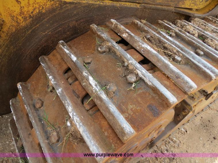 image for item B2277 1982 Caterpillar 953 track loader