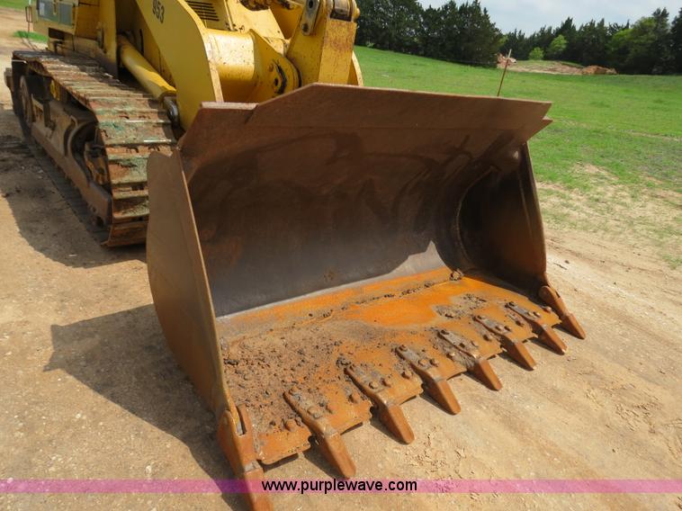 image for item B2277 1982 Caterpillar 953 track loader