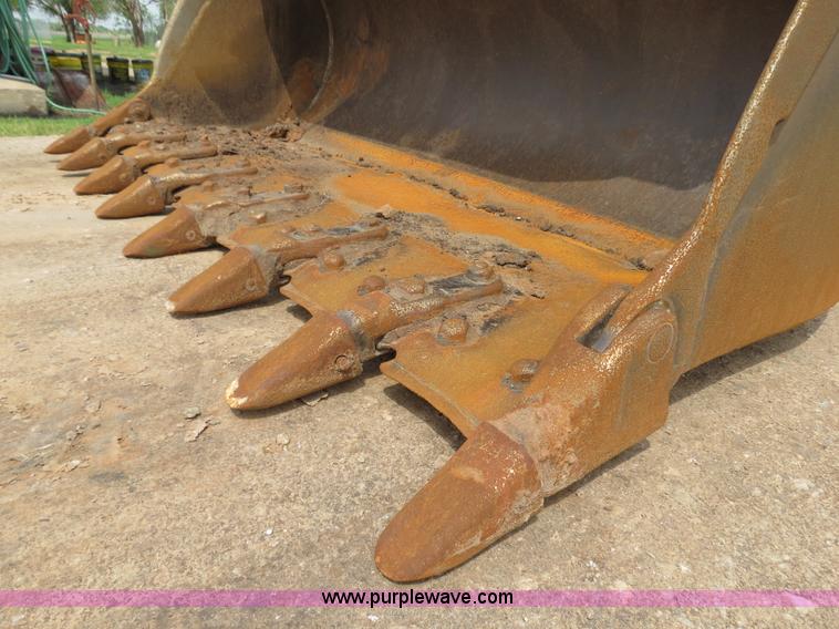 image for item B2277 1982 Caterpillar 953 track loader