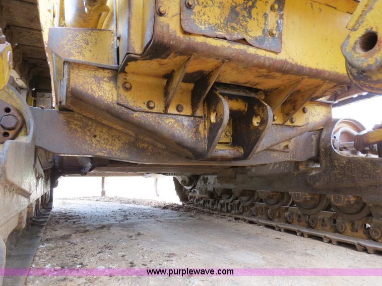 image for item B2277 1982 Caterpillar 953 track loader