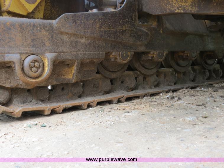image for item B2277 1982 Caterpillar 953 track loader