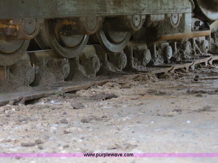 image for item B2277 1982 Caterpillar 953 track loader