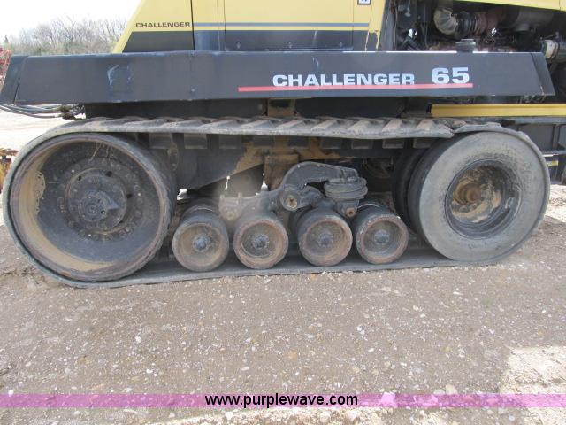 image for item B2666 1989 Caterpillar Challenger 65 tractor