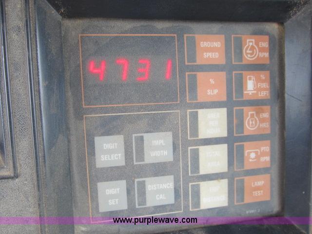 image for item B2666 1989 Caterpillar Challenger 65 tractor