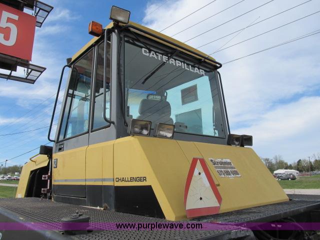 image for item B2666 1989 Caterpillar Challenger 65 tractor