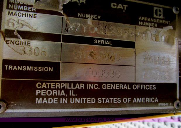 image for item B2666 1989 Caterpillar Challenger 65 tractor