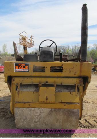 image for item B2668 Hyster C627B double drum vibratory roller