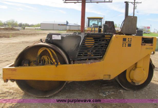 image for item B2668 Hyster C627B double drum vibratory roller