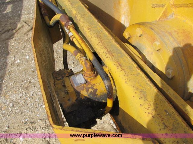 image for item B2668 Hyster C627B double drum vibratory roller