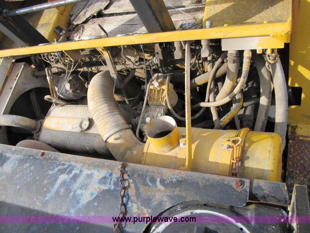 image for item B2668 Hyster C627B double drum vibratory roller