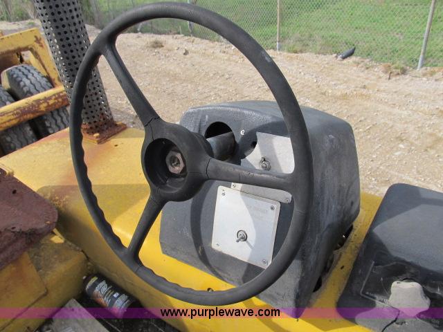 image for item B2668 Hyster C627B double drum vibratory roller