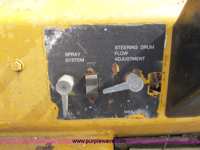 image for item B2668 Hyster C627B double drum vibratory roller