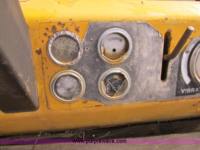 image for item B2668 Hyster C627B double drum vibratory roller