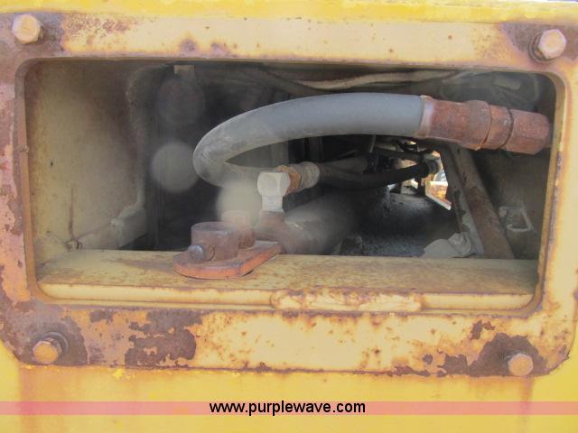 image for item B2668 Hyster C627B double drum vibratory roller