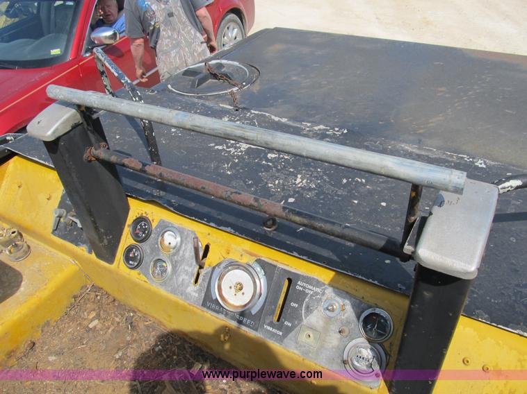 image for item B2668 Hyster C627B double drum vibratory roller