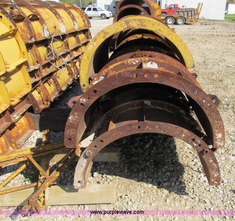 image for item B2672 EFCO 30" column forms