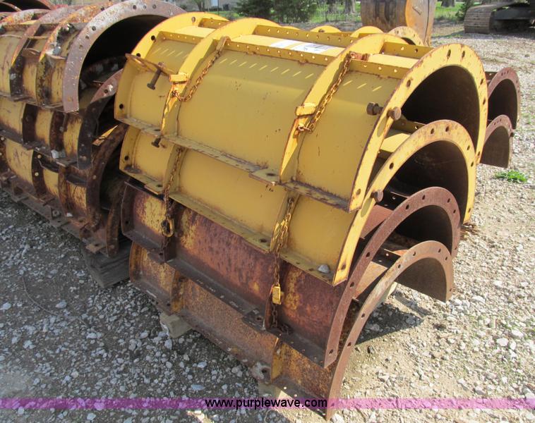 image for item B2672 EFCO 30" column forms