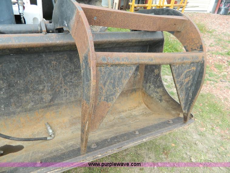 image for item B3599 Bobcat V518 Versa Handler telehandler